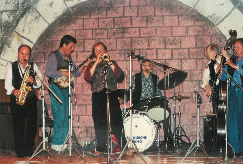 Sir Gusche Band Dresden Tonne